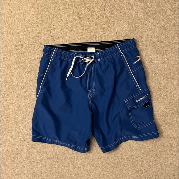 9' Speedo Swim Trunks Men - Picture 1 of 4